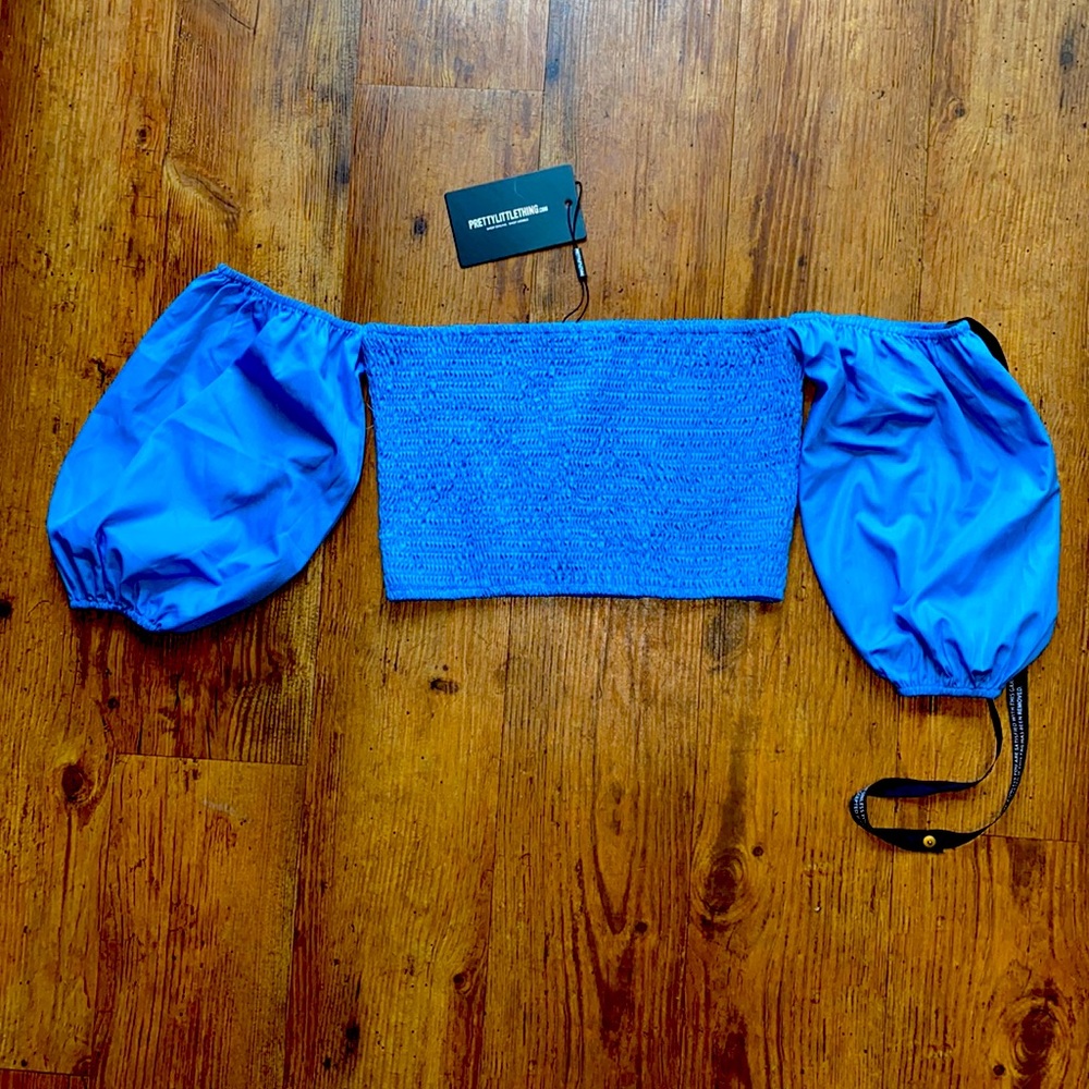 PrettyLittleThing blue cropped shirted puff sleeve top
